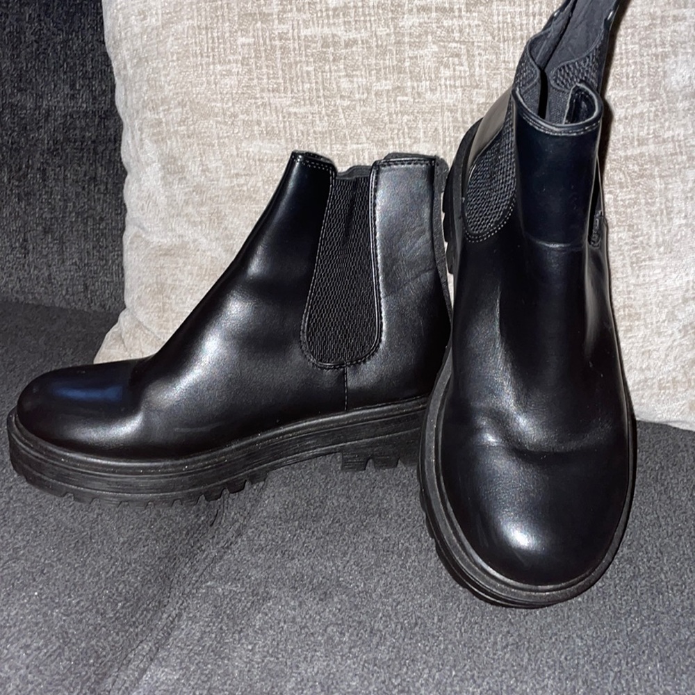 Black boots